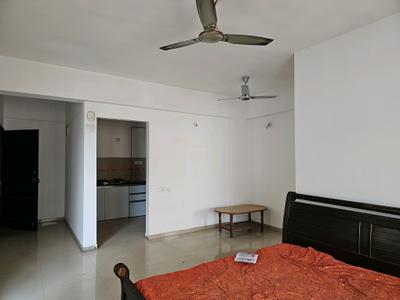 Living Room Image of 1084 Sq.ft 2 BHK Apartment / Flat for rent in Gulmohar Goldcoast, Kharadi Pune for Rs. 36000
