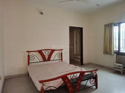 Bedroom Image of 4000 Sq.ft 3 BHK Independent House for rent in Banjara Hills Hyderabad for Rs. 125000
