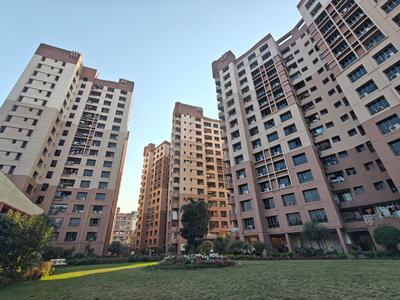 Image of 1474 Sq.ft 3 BHK Apartment / Flat for rent in Ekta Floral, Tangra, Kolkata for Rs. 45000
