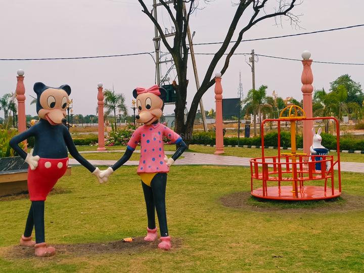 Indra Premium Hi Link Greens Parth Main Image 1