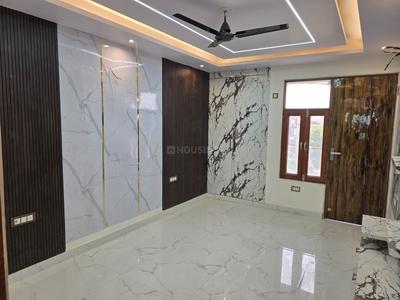 Bedroom Image of 2500 Sq.ft 5 BHK Builder Floor for sale in Rajendra Nagar Ghaziabad for Rs. 25000000