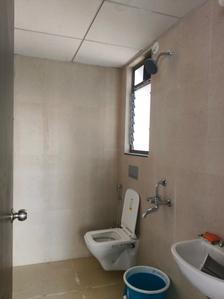 Common Bathroom Image of 864 Sq.ft 2 BHK Apartment / Flat for rent in Runwal My City Phase II Cluster 05 Part II by Runwal Realty, Dombivli East Thane for Rs. 24000