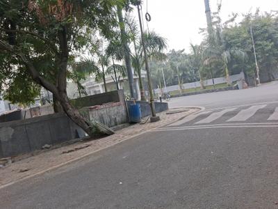 Image of 250 Sq.ft Residential Plot / Land for sale in Sector 100, Noida for Rs. 82000000