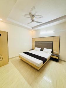 Bedroom Image of the hostel yard in Sector 58, Noida