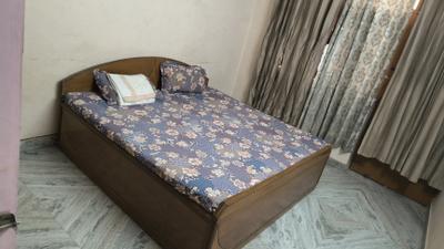 Bedroom Image of 2000 Sq.ft 3 BHK Builder Floor for rent in Sector 41 Noida for Rs. 38000