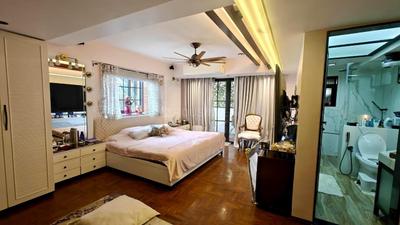 Bedroom Image of 3200 Sq.ft 4.5 BHK Builder Floor for sale in Lokhandwala Cannon, Bandra West Mumbai for Rs. 160000000