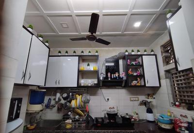 Kitchen Image of 1114 Sq.ft 3 BHK Builder Floor for sale in Subzi Mandi New Delhi for Rs. 8200000