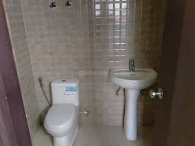 Bathroom Image of 1000 Sq.ft 2 BHK Apartment / Flat for sale in Urban Woods Phase 1, Sushant Golf City Lucknow for Rs. 8000000