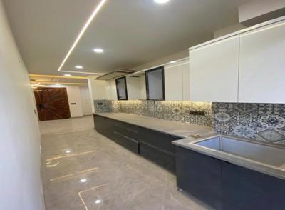 Kitchen Image of 4290 Sq.ft 5 BHK Apartment / Flat for rent in Prateek Edifice, Sector 107 Noida for Rs. 200000