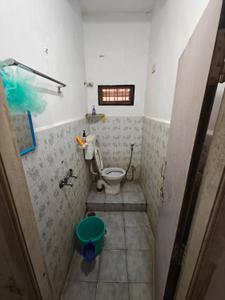 Bathroom Image of 1100 Sq.ft 2 BHK Independent House for rent in Miyapur Hyderabad for Rs. 17000