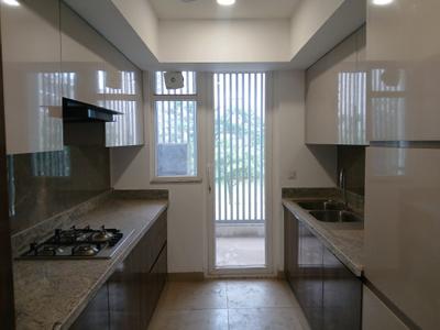 Kitchen Image of 1670 Sq.ft 3 BHK Apartment / Flat for sale in DLF Regal Gardens, Sector 91 Gurgaon for Rs. 19800000