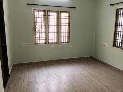 Bedroom Image of 1200 Sq.ft 2 BHK Independent House for rent in Arumbakkam Chennai for Rs. 28000