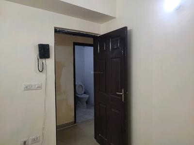 Bedroom Image of 1150 Sq.ft 2.5 BHK Apartment / Flat for sale in Supertech North Eye, Sector 74 Noida for Rs. 9300000