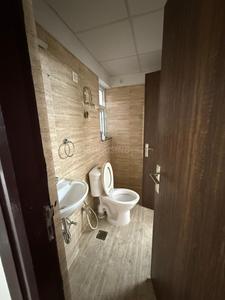 Bathroom Image of 1103 Sq.ft 3 BHK Builder Floor for sale in BPTP Pride Floors, Sector 77 Faridabad for Rs. 9500000