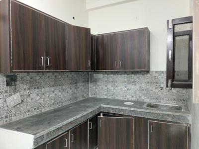 Kitchen Image of 650 Sq.ft 1 BHK Apartment / Flat for sale in CI Golf City Apartment, Kambakshpur Noida for Rs. 2184500