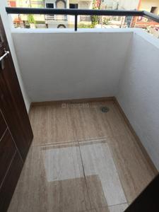 Balcony Image of 950 Sq.ft 2 BHK Apartment / Flat for rent in Bhawrasla Indore for Rs. 16000
