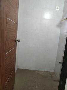 Common Bathroom Image of 680 Sq.ft 1 BHK Apartment / Flat for sale in Kharghar Navi Mumbai for Rs. 7500000