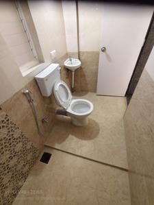 Bathroom Image of 1321 Sq.ft 3 BHK Apartment / Flat for rent in Naiknavare Clarion Park, Aundh Pune for Rs. 45000