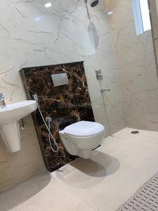 Bathroom Image of 1300 Sq.ft 3 BHK Apartment / Flat for rent in NK OAK Forest, Argora Ranchi for Rs. 28000