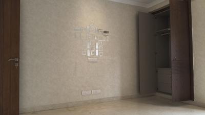 Bedroom Image of 1800 Sq.ft 3 BHK Builder Floor for sale in Safdarjung Development Area New Delhi for Rs. 61500000