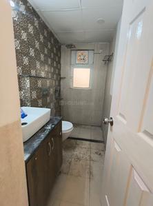 Bathroom Image of 2000 Sq.ft 3 BHK Apartment / Flat for sale in Jaypee Pavilion Height 4, Sector 128 Noida for Rs. 25000000