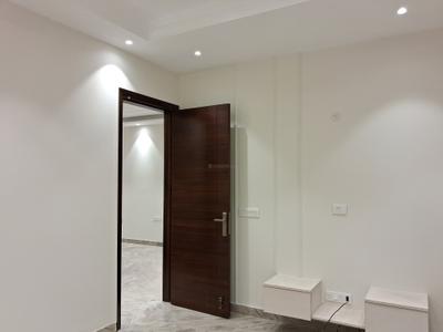 Bedroom Image of 1350 Sq.ft 3 BHK Builder Floor for rent in Paschim Vihar New Delhi for Rs. 60000