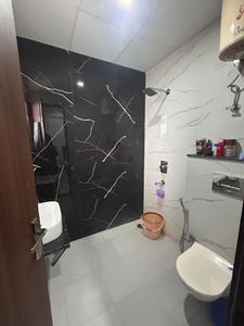 Bathroom Image of 900 Sq.ft 2 BHK Independent House for rent in Sector 40 Gurgaon for Rs. 42000