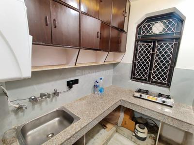Kitchen Image of 600 Sq.ft 2 BHK Builder Floor for rent in Sector 6 Rohini New Delhi for Rs. 28000