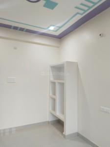 Bedroom Image of 800 Sq.ft 2 BHK Builder Floor for rent in Chitaipur Varanasi for Rs. 8000