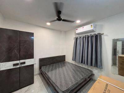 Bedroom Image of 450 Sq.ft 1 RK Studio for rent in L I G Colony Indore for Rs. 13599
