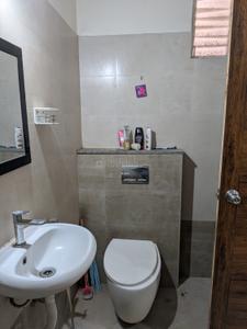 Bathroom Image of 1225 Sq.ft 2 BHK Apartment / Flat for sale in Vaishnavi Oasis, Bandlaguda Jagir Hyderabad for Rs. 11000000