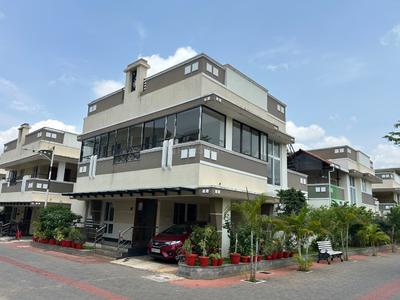 3.5 BHK Villa