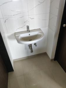 Bathroom Image of 690 Sq.ft 1 BHK Apartment / Flat for rent in Banka Sapphire A Wing, Pisoli Pune for Rs. 10000