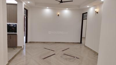 Hall Image of 2100 Sq.ft 3 BHK Builder Floor for sale in RWA Dilshad Colony Block E Markets WA, Dilshad Garden New Delhi for Rs. 18000000
