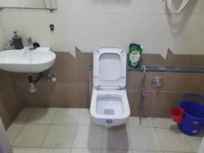 Image of 1000 Sq.ft 2 BHK Apartment / Flat for sale in Rajkamal Heights, Parel, Mumbai for Rs. 32500000