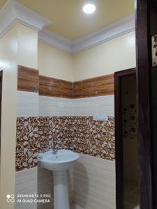 Bathroom Image of 2500 Sq.ft 3 BHK Apartment / Flat for rent in Nawab Saheb Kunta Hyderabad for Rs. 18000