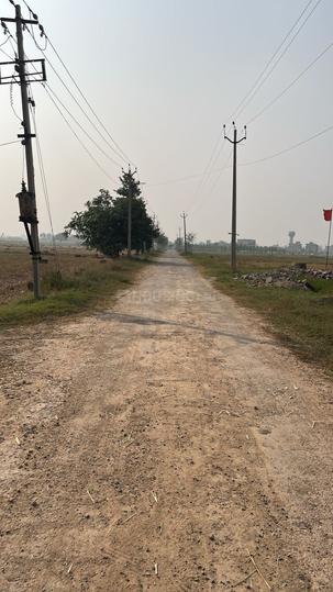 Sector 82 A Main Image 1