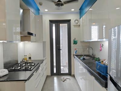 Kitchen Image of 750 Sq.ft 2 BHK Apartment / Flat for sale in Lodha New Cuffe Parade Lodha Gardenia, Sion Mumbai for Rs. 27000000