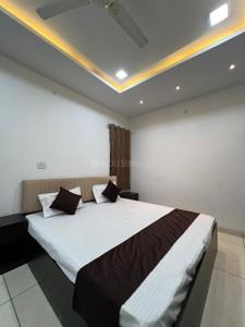 Bedroom Image of 950 Sq.ft 1 BHK Apartment / Flat for rent in Scheme 103 Indore for Rs. 15000