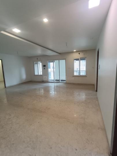 Sai Leela Main Image 1