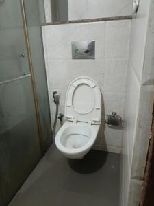 Image of 2400 Sq.ft 4 BHK Apartment / Flat for sale in Bathal apartment, Patparganj, New Delhi for Rs. 34000000