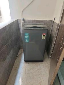 Drying Area Image of 1600 Sq.ft 2 BHK Apartment / Flat for rent in Kondapur Hyderabad for Rs. 38000
