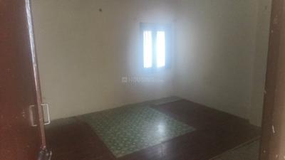 Bedroom Image of 1500 Sq.ft 3.5 BHK Builder Floor for rent in Khatiwala Tank Indore for Rs. 22000