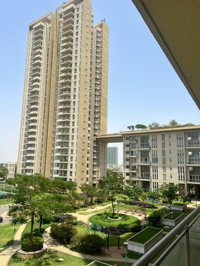 Experion Windchants Main Image 1