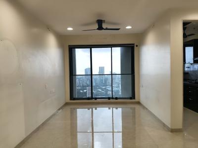 Living Room Image of 550 Sq.ft 2 BHK Apartment / Flat for sale in Shikara Heights, Sion Mumbai for Rs. 15000000