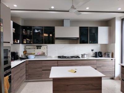 Kitchen Image of 4455 Sq.ft 4 BHK Apartment / Flat for sale in ABA Cleo County, Sector 121 Noida for Rs. 120000000