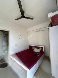 Bedroom Image of 1116 Sq.ft 2 BHK Apartment / Flat for rent in Yash Pinnacle, Paldi Ahmedabad for Rs. 28000