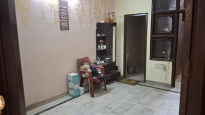Bedroom Image of 1000 Sq.ft 2 BHK Builder Floor for sale in Vaishali Ghaziabad for Rs. 8000000