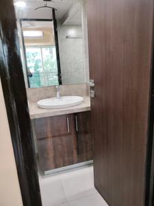 Bathroom Image of 2000 Sq.ft 4.5 BHK Apartment / Flat for sale in Dheeraj Realty Dheeraj Insignia, Santacruz East Mumbai for Rs. 58000000