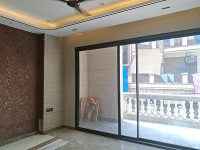 Bedroom Image of 1650 Sq.ft 3 BHK Builder Floor for sale in New Builder Floors, Paschim Vihar New Delhi for Rs. 37000000